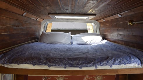 Bertha – 3 berth Ford Custom Built Campervan
