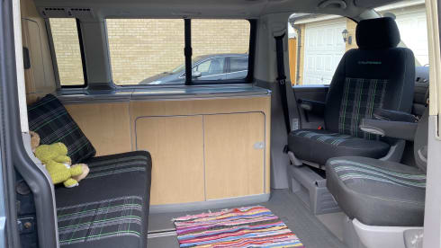 Prue – Volkswagen Kalifornien, 2008