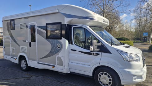 Chausson Titanium 640 für 4 Personen – Luxus, Platz & Automatik-Wohnmobil