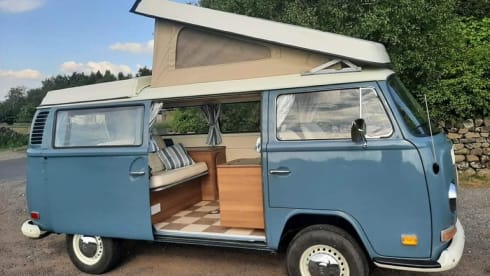 Bernard – Beautiful Campers 1972 VW Early Bay For Hire From Yorkshire