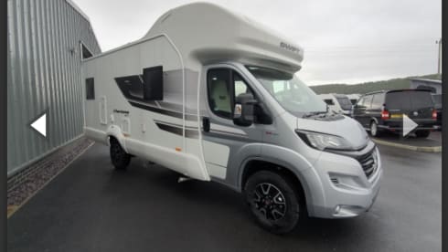 Family adventure  – swift luxury motorhome