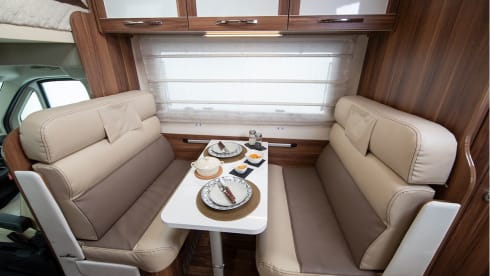 Auto Roller 746 6 Berth Motorhome