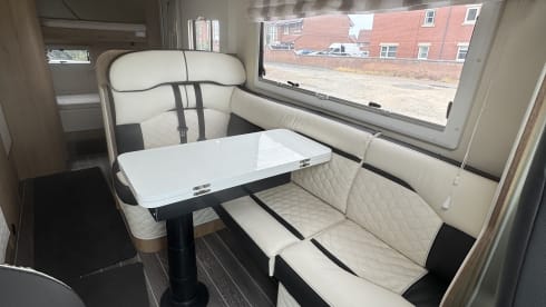 Darceys dream  – 5 berth Fiat semi-integrated from 2022