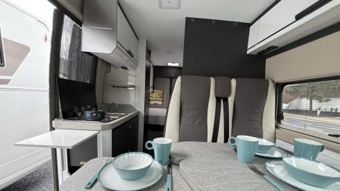 Willy – Cozy camper van to go on an adventure with!