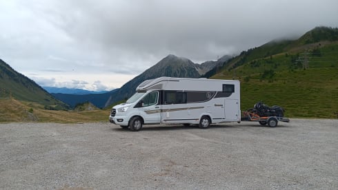 Benimar 444 V1 cocoon β 4p Benimar semi-integrated uit 2025