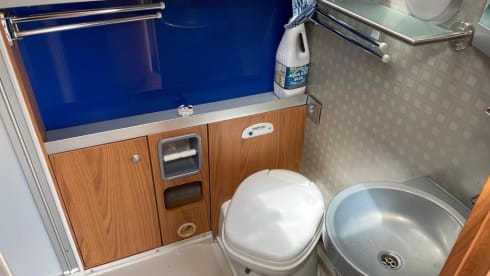 4p Bürstner integrated uit 2007