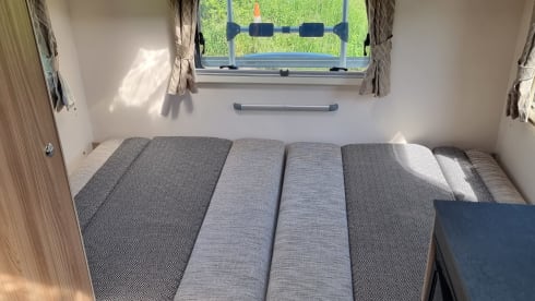 Ronnie – 6 berth Fiat Swift 486 from 2023