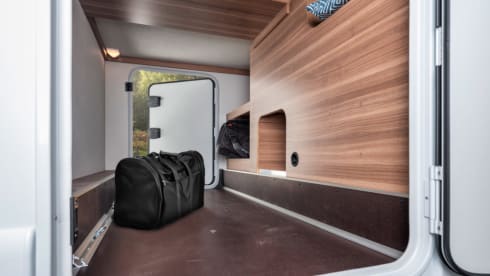Weinsberg Loft  – Ultimate Freedom! Very luxurious and fully equipped camper with length beds