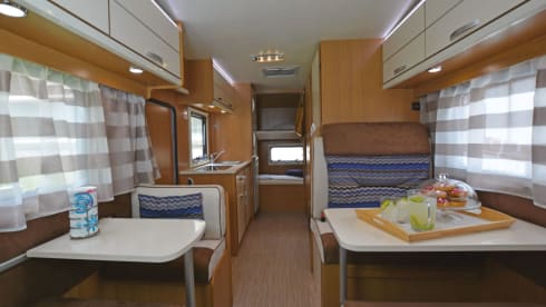 Pinguin PG934B – 2017 family camper!