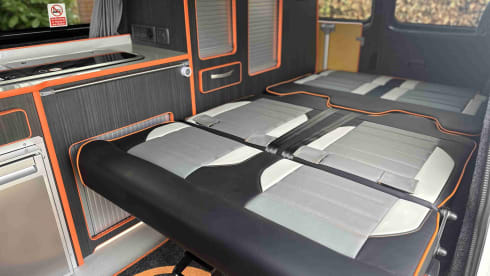Tango – 4 Berth VW Campervan T6 with Air Con and Heater