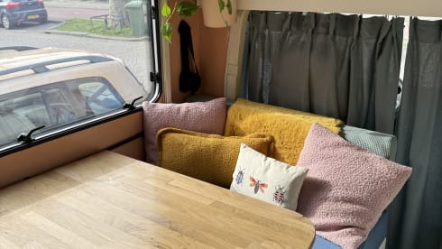 Marietje – Compact yet spacious camper for 6 people