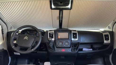 2-person Pössl bus from 2023