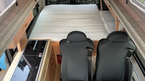 Wally –  – Volkswagen T6 lovely new camper!