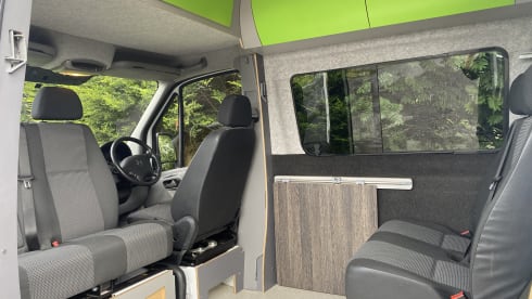 LWB – 4-5 berth Mercedes-Benz Sprinter 2013