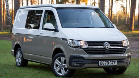 Bertie – 4 berth Volkswagen campervan from 2021