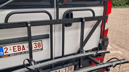 4p Citroën bus uit 2024. ELIOS FAMILY VAN 63