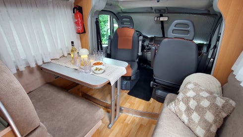4p McLouis semi-integrated from 2007