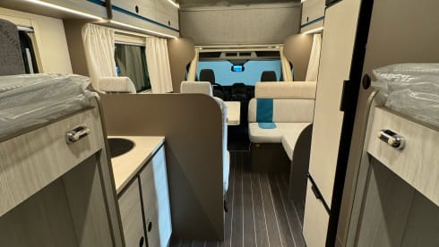 Rimor alcove 7p from 2020, 6 permanent sleeping places