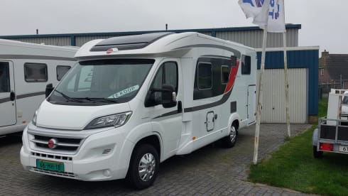 2p Fiat semi-integrated uit 2015