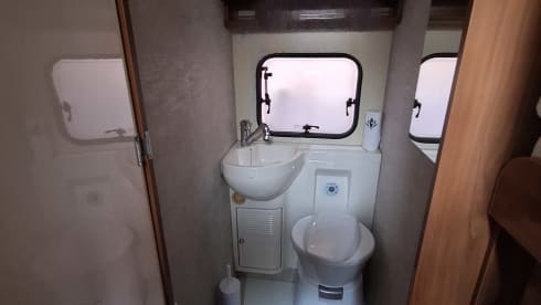 5p Rimor alcove from 2019