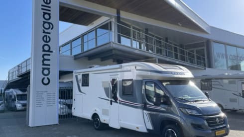Verhuurmaatjes – 4p Rapido semi-integrated uit 2018