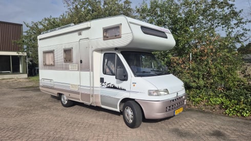 4p Fiat alcove uit 1995