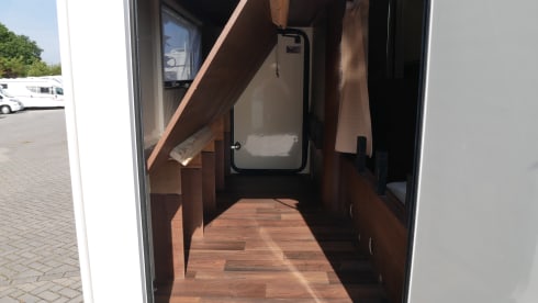 Eura Mobil Forster 6 sleeping 6 seats