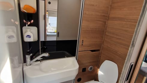 Columbus – Knaus VAN TI VANSATION, semi-integrated from 2023