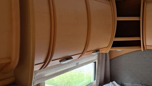 4p Roller Team semi-integrated uit 2005