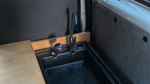 Buitenbende – Off-grid mini camper - 2024 - compact and maneuverable