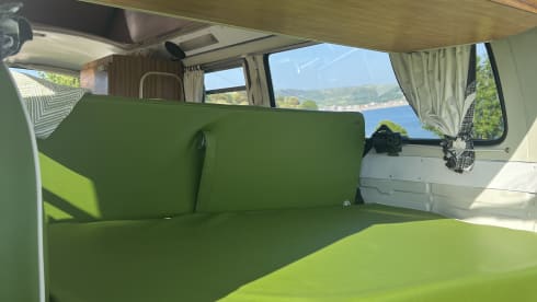 Olive – 'Olive' VW T2 Westfalia 1973 Campervan