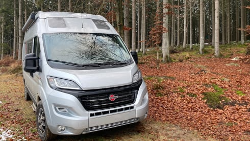Full option 4p POP-UP Bus camper