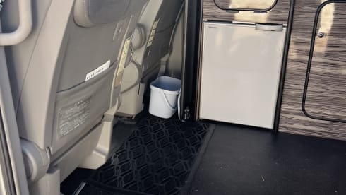 Blitz – 2 berth Nissan bus from 2002