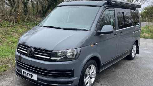 Christian Grey – Family Friendly T6 Camper, for 2-5 people "have a read on"