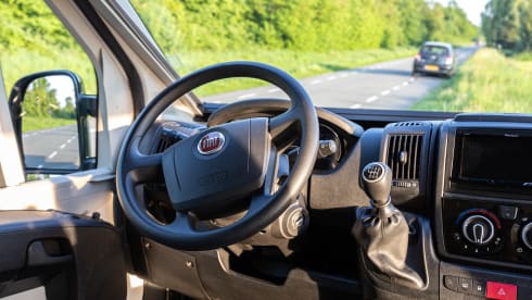 Mooie Buscamper – 4p Fiat bus uit 2018