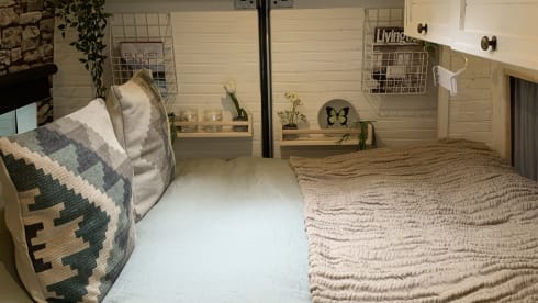 Murphy  – A beautiful home from home on wheels