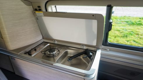 Lewis – 4-Sitzer Volkswagen California Campervan ab 2026