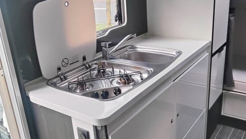 Kronos Camper – 7p Roller Team alcove from 2021