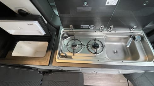 Camper Dethleffs per 4 persone, modello 2021