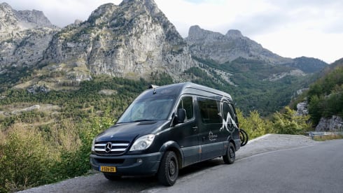 Mercedes Open Road adventure –     ADVENTURE BUSCAMPER automatic EXTRA LONG BED 165hp 