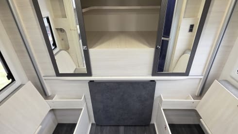 Usefleer travel home – 5p Chausson semi-integrated uit 2021