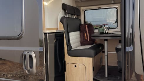 Yosemite  – Premium Outdoor Van Rental