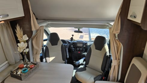 Forster A699 EB – Eura Mobil Alcove Off Grid family camper 