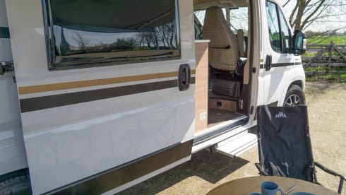 Luxe Laika bus uit 2021 – 2p Laika bus from 2021