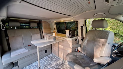 Gijs – 4p Volkswagen campervan from 2010