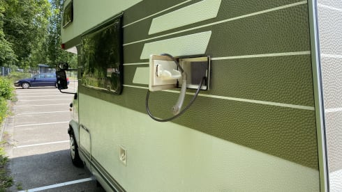4p Citroën alcove from 1990