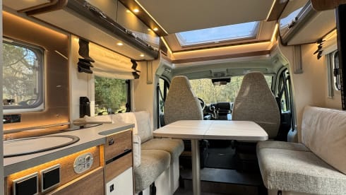 Camperverhuur Heeten – 4p Dethleffs semi-integrated uit 2024