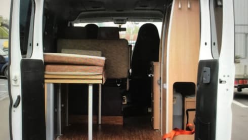 Burstner  – Fiat Ducato Burstner camper bus 4 people