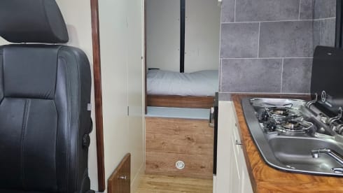 Jenny Wren – Mr DGB