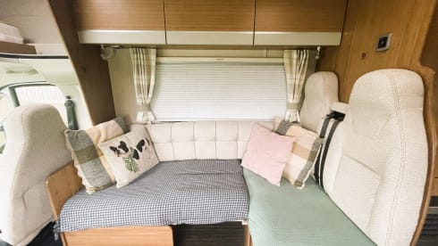 2/4 berth Autotrail Tribute, dog friendly motorhome in Northants/Beds 
